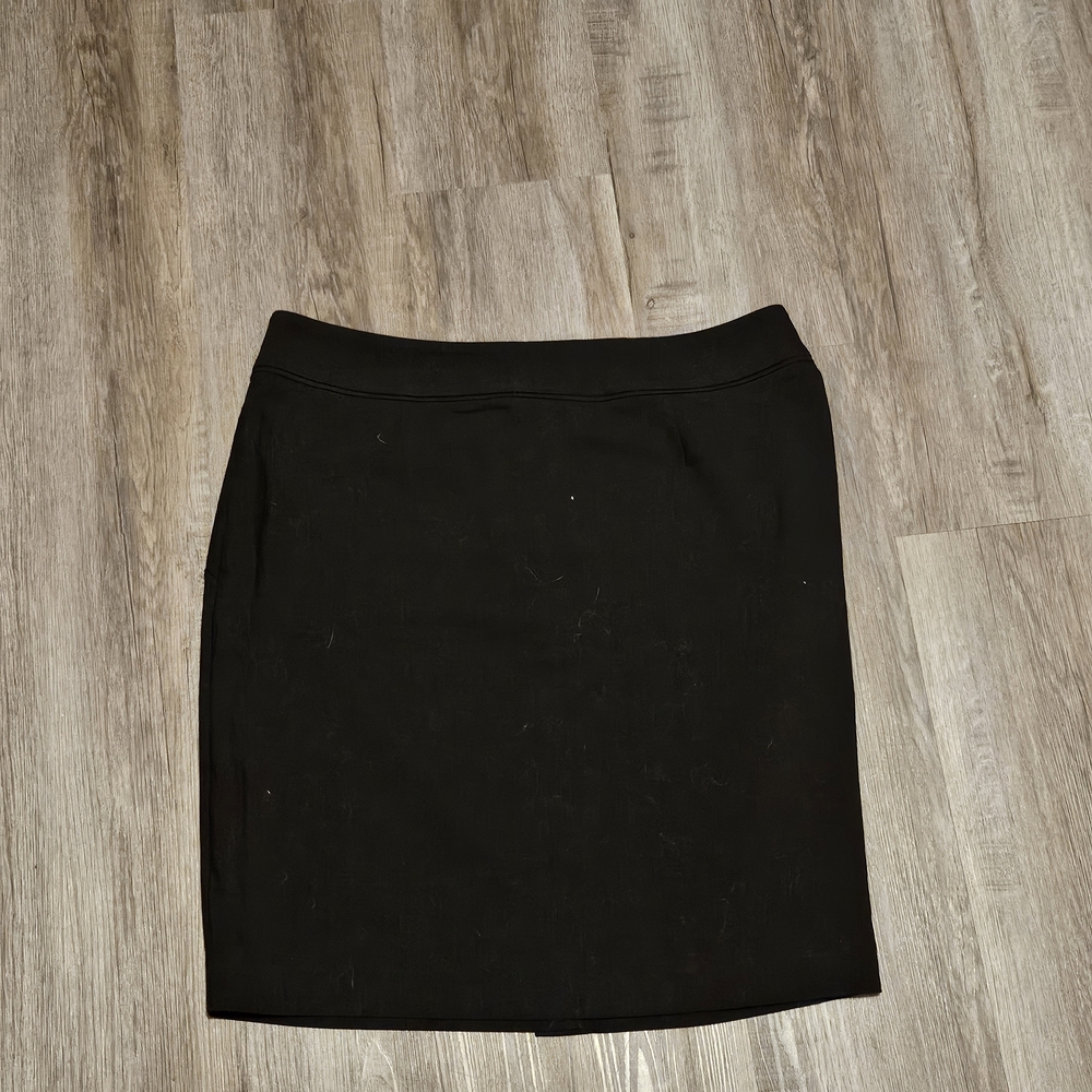 Apt. 9 Classic Black Pencil Skirt